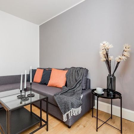 2 Bedrooms Serviced Apartment Excel Exhibition Centre, O2 Arena, Stratford Olympic City, Forest Gate, Central London Bagian luar foto