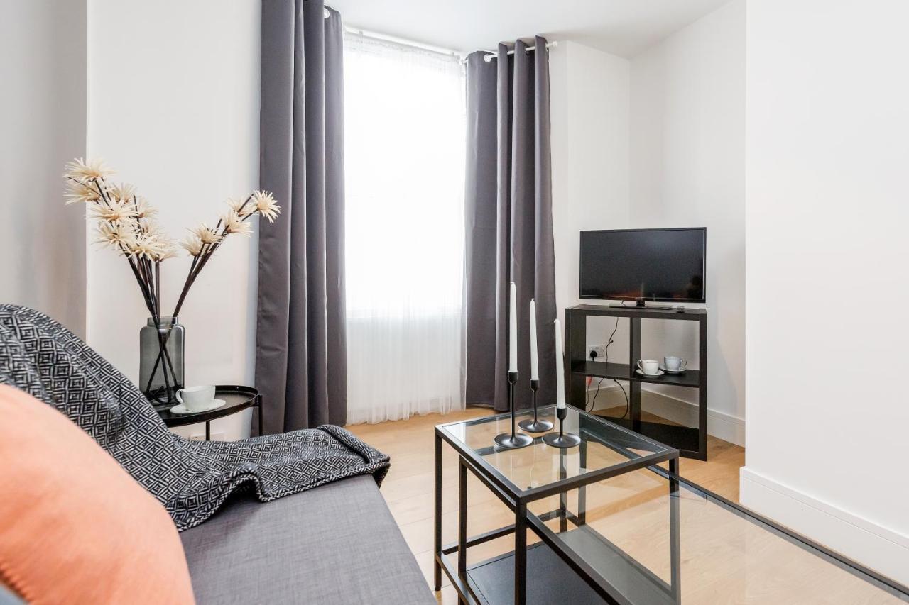 2 Bedrooms Serviced Apartment Excel Exhibition Centre, O2 Arena, Stratford Olympic City, Forest Gate, Central London Bagian luar foto