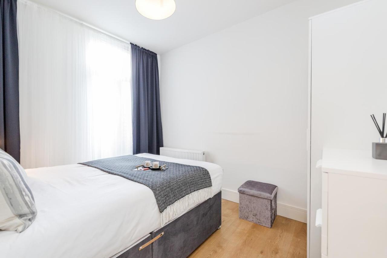 2 Bedrooms Serviced Apartment Excel Exhibition Centre, O2 Arena, Stratford Olympic City, Forest Gate, Central London Bagian luar foto